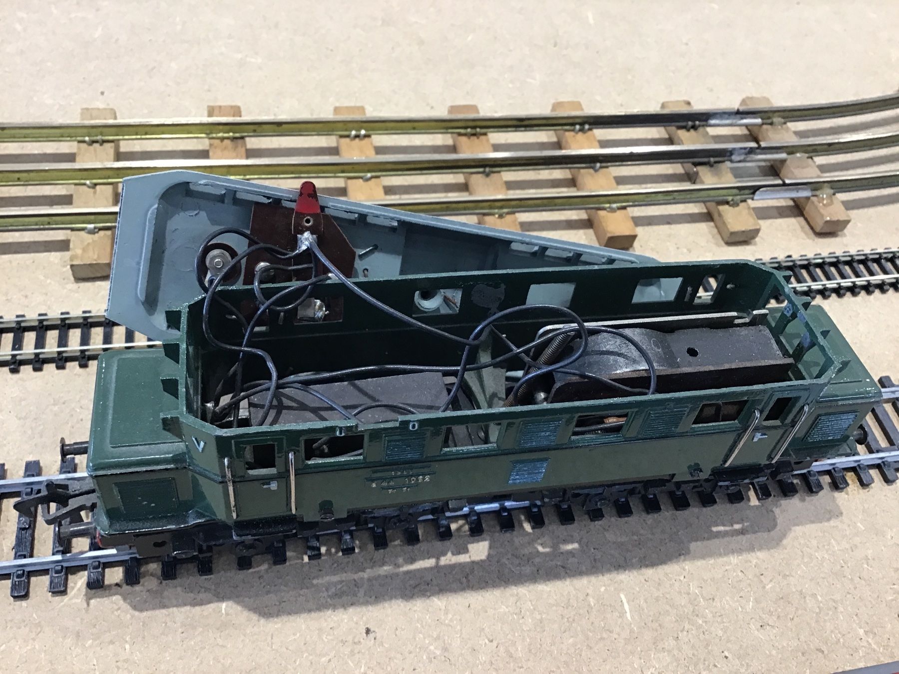 Fleischmann Modellini di ferrovie: fleischmannH0 E44 1952 - Vintage Modell, – Usato da Männedorf venduto da Spezial-Modelle 5