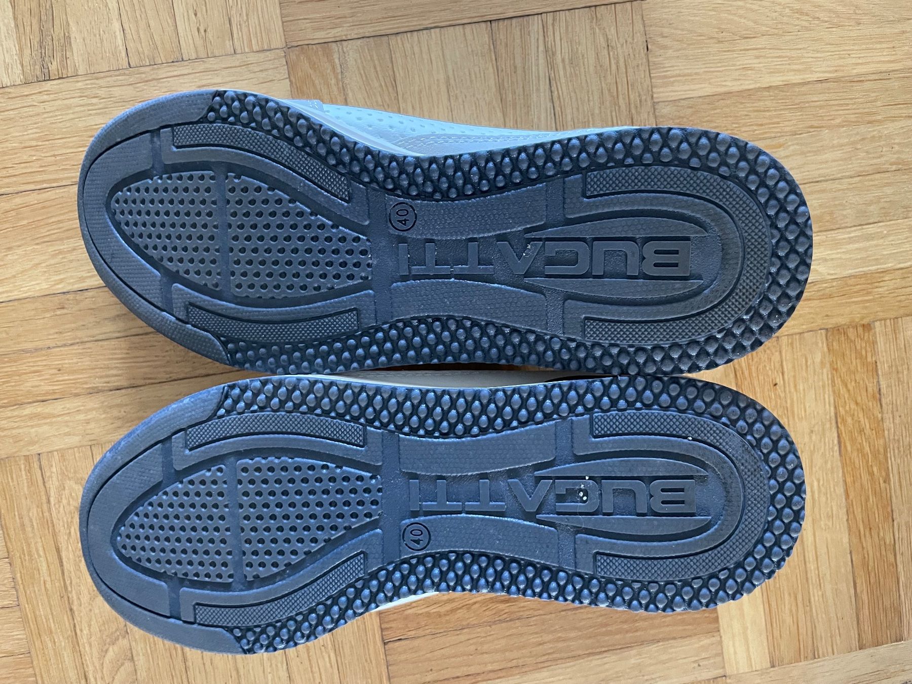Bugatti Herrenschuhe: Bugatti Sneaker Gr.40 – Gebraucht aus Thun von racer59 1