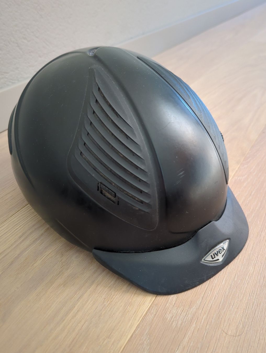 Lotti di vestiti: Reitset: Helm, Reitstiefeletten, Chaps, Hose – Usato da Niederscherli venduto da lacana._ 4