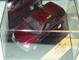 Mercedes M-Klasse 1998 metallic rot * Vitesse 1:43