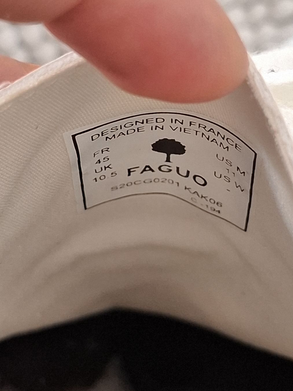 Herrenschuhe: NEUF Faguo baskets kaki en daim, taille 45 – Neu (gemäss Beschreibung) aus Le Locle von sAm_2112 7