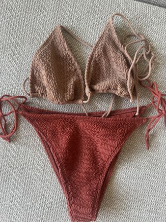 TJ Swim Bikini Set crinkled moccha and rust never worn!!