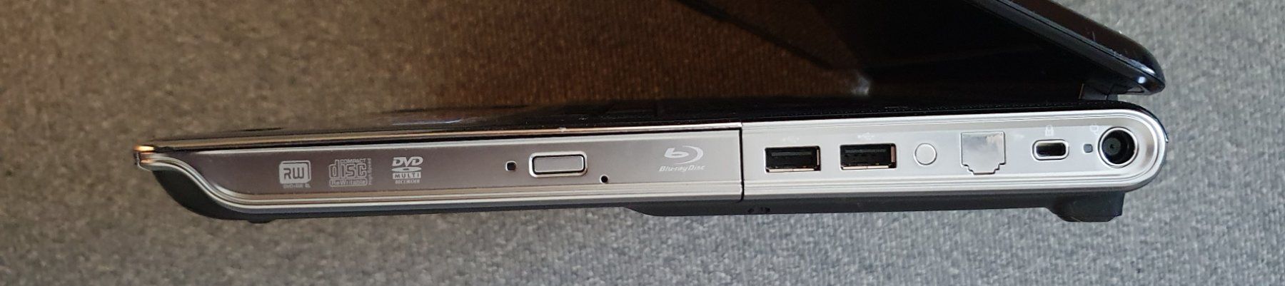 Hewlett Packard Notebook: HP Pavilion DV6, Linux Mint, Akku funktioniert, mit Netzteil – Usato da Winterthur venduto da E-Frosch 3