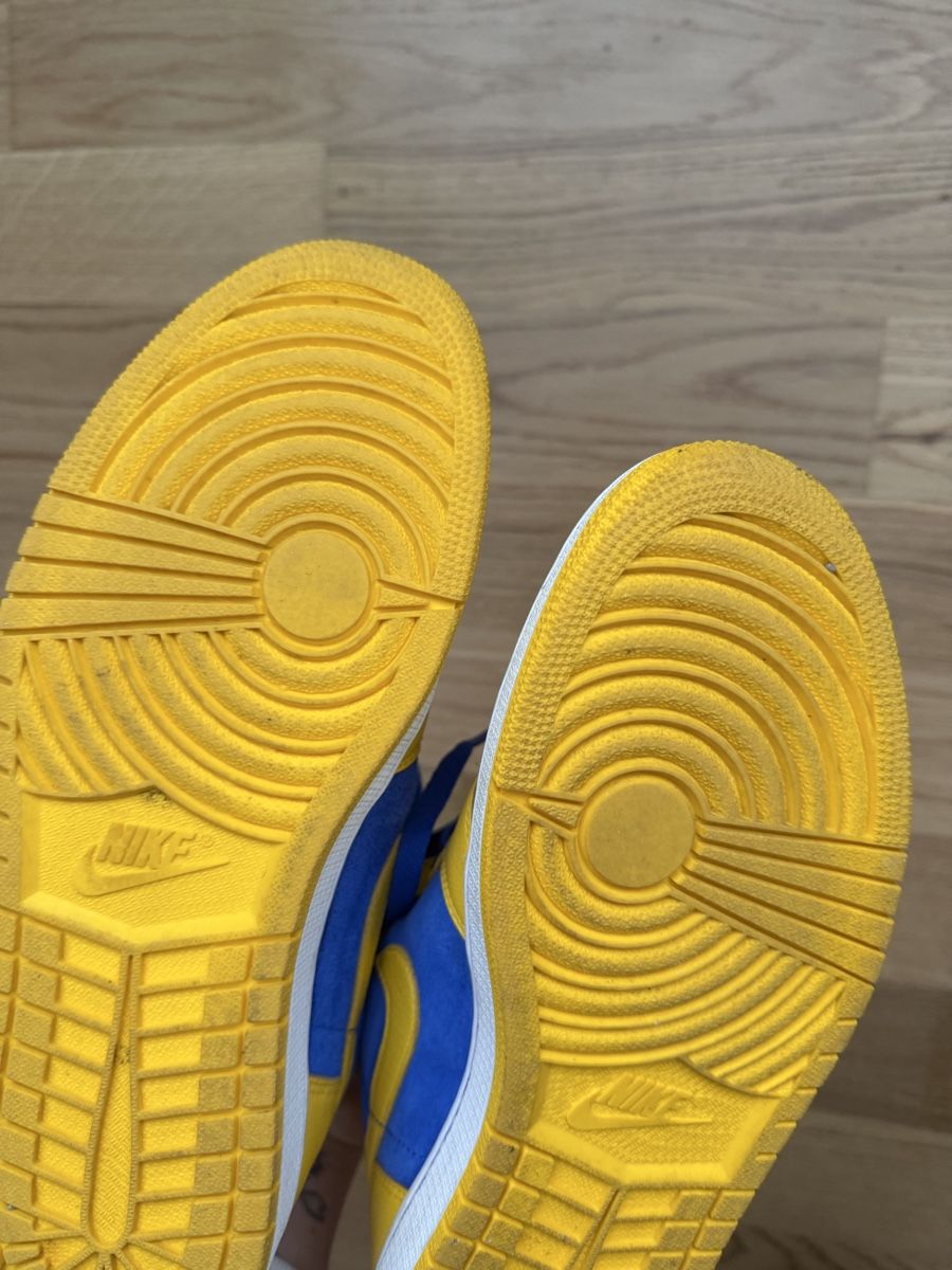 Jordan Scarpe da uomo: Jordan 1 High OG Laney (2013) – Usato da St-Légier-La Chiésaz venduto da Swoosh. 4