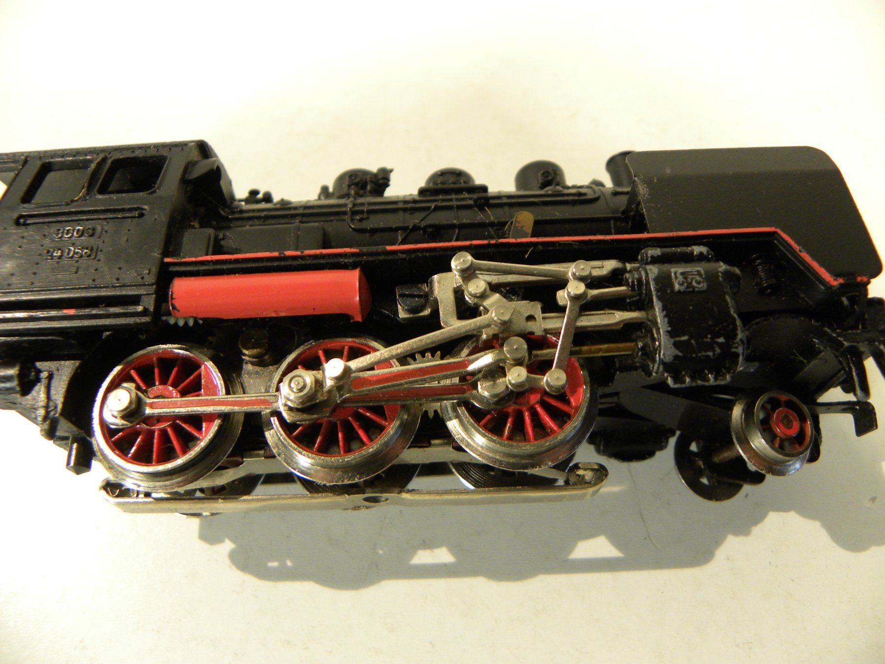 Märklin Modellini di ferrovie: Märklin H0 Dampflok BR 24 058 – Usato da Reinach venduto da Cargill 4