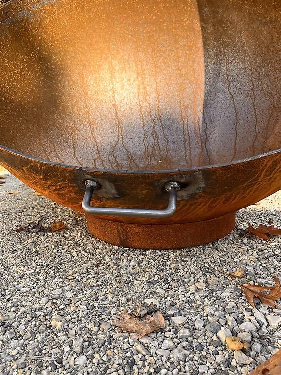 Bracieri: Schwenkbare Halbkugel, Feuerschale 1m mit Standring – Usato da Oberwil-Lieli venduto da metal-works 1