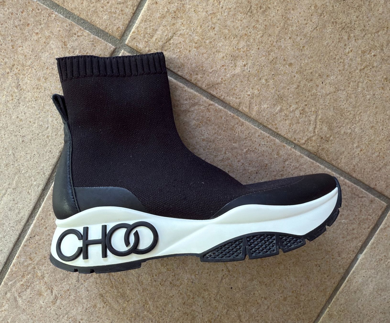 Jimmy Choo Scarpe da donna: Baskets Jimmy Choo, taille env. 38, originales – Usato da Arzier-Le Muids venduto da nad_2yrn