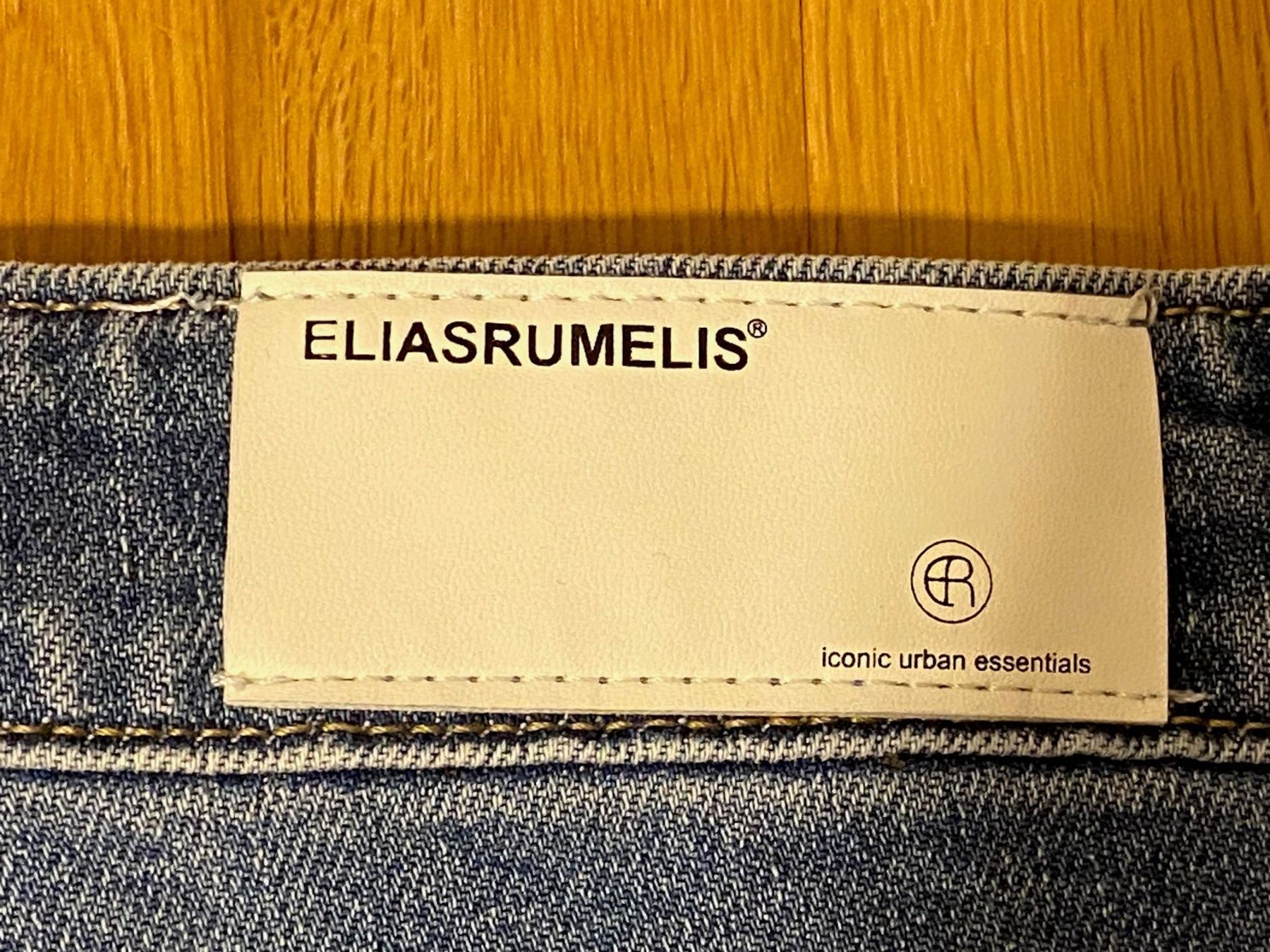 Jeans: Damen Jeas ELIASRUMELIS Gr. 25 – Usato da küssnacht am rigi venduto da Daot 3