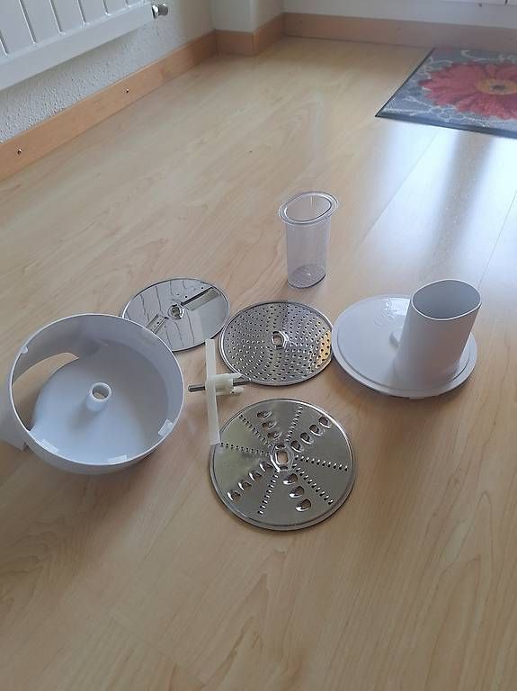 Elettrodomestici da cucina: Schnetzler zu Küchenmaschine Bosch – Usato da Wetzikon ZH venduto da urspeterrueegg 2