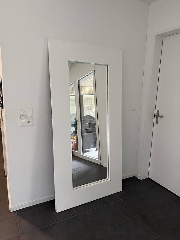 Specchi: Wunderschöner Spiegel von Ikea – Usato da Riken AG venduto da gen_tv7z