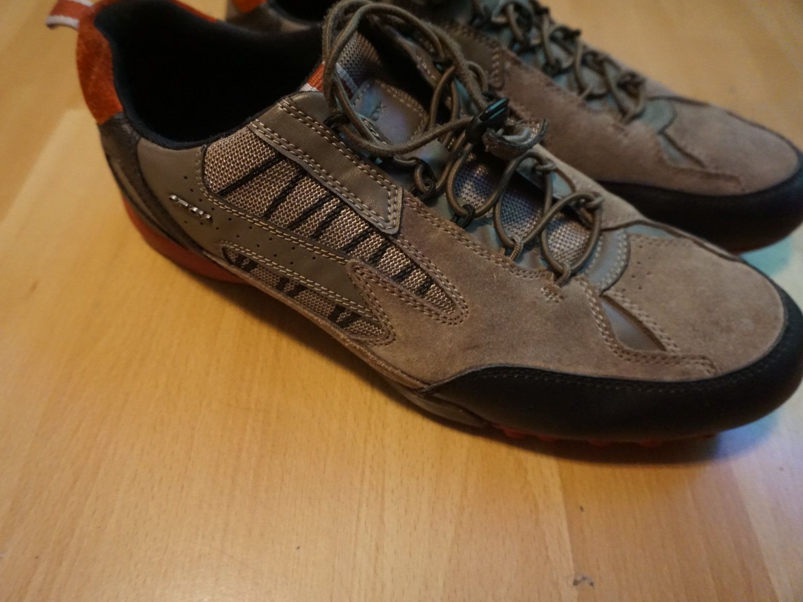Geox Herrenschuhe: Geox Herrenschuhe Grösse 43 – Gebraucht aus Zürich von einalemjena 1