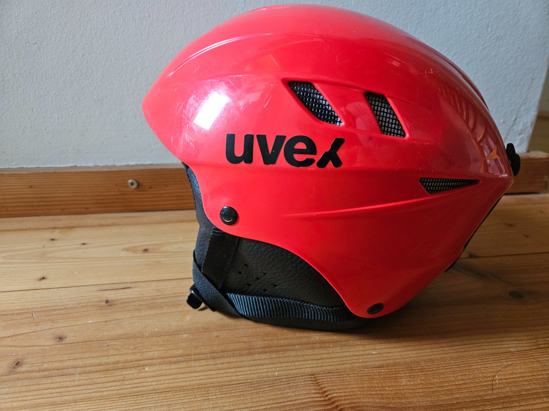 Uvex Caschi: UVEX Kinder Skihelm 51-56 – Usato da Rifferswil venduto da fle_5nqr