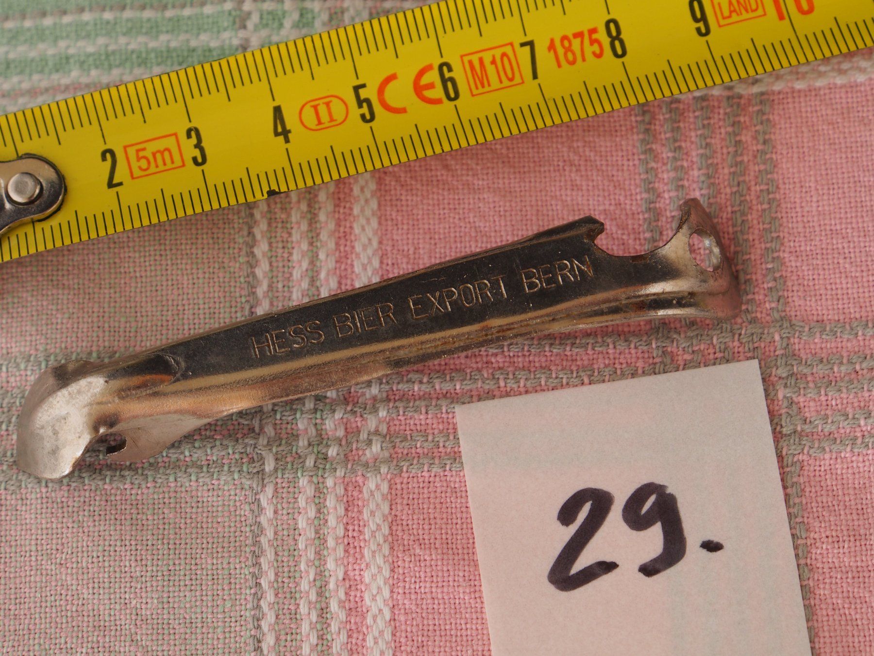 Flaschenöffner & -verschlüsse: 29. HESS bier export Bern vintage ouvre-boîte décapsuleur – Gebraucht aus Ovronnaz von Etagne68 1