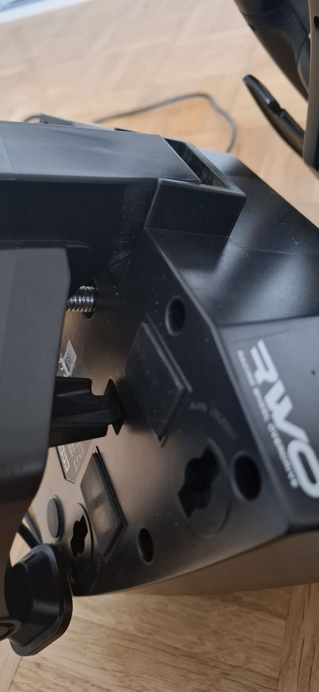 Controller: Hori Racing Wheel Overdrive – Difettoso da Basel venduto da kru_rv99 1