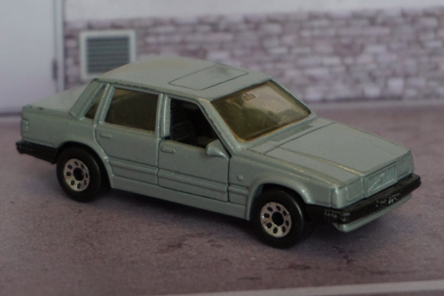 Matchbox Modellautos: Matchbox Volvo 760 GLE COOL !!!!!!!!!!!!! – Gebraucht aus Reiden von Doppeldecker69