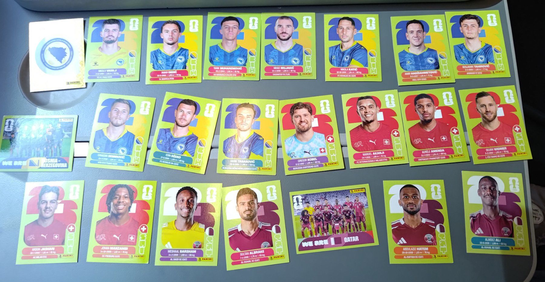Panini Sammelbilder & Trading cards: Panini 2026 - SET BIH, SUI, QAT – Neu (gemäss Beschreibung) aus Bern von Nicolaro 1