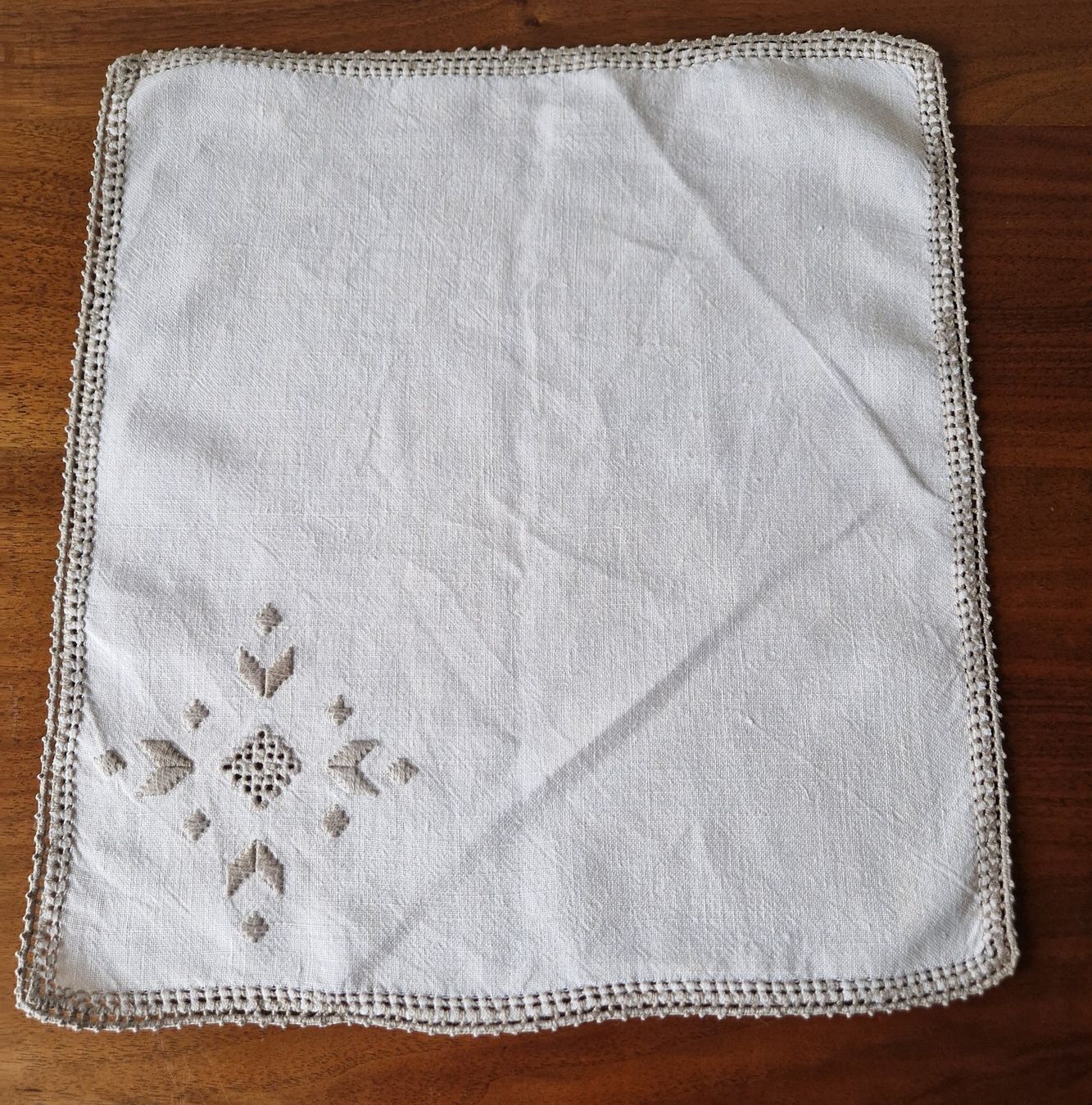 Servietten: Leinen Servietten mit Stickerei – Neu (gemäss Beschreibung) aus Bern von Antikbatik 3
