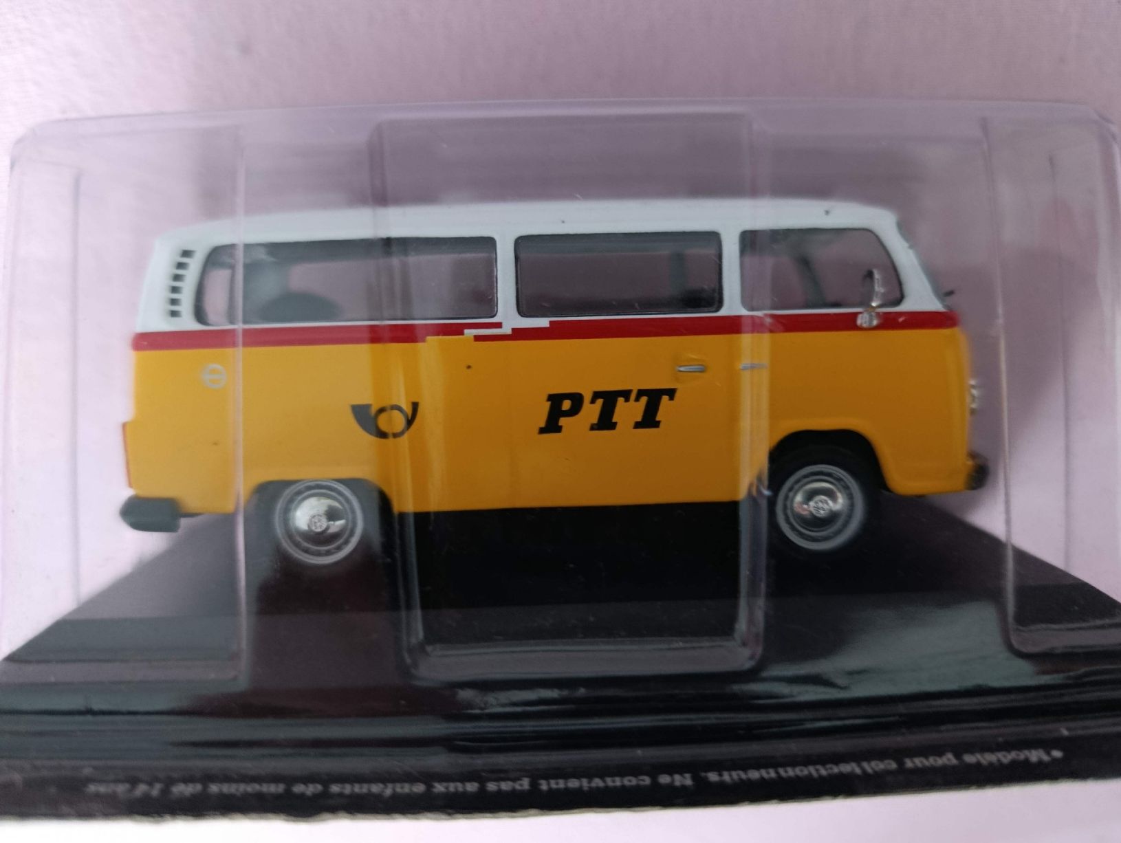 Volkswagen Modellini d'auto: VW Bus Typ 2ab 1:43 Post PTT Postauto Schweiz – Nuovo e nell'imballaggio originale da Untervaz venduto da Pescante 1