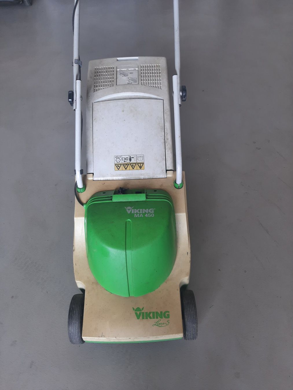Viking Tagliaerba: Rasenmäher Viking MA 450 – Difettoso da Eschlikon TG venduto da Freitech.2015