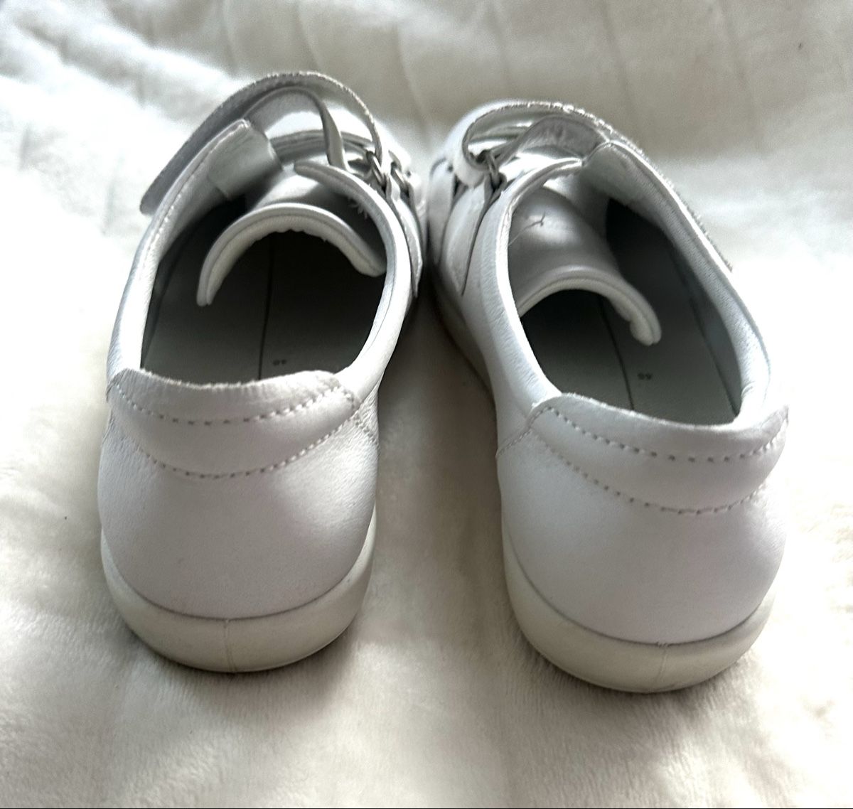Ecco Scarpe da donna: ECCO SNEAKERS GR. 40 Leder neuwertig  – Nuovo (secondo la descrizione) da Unteraegeri venduto da MH203 7