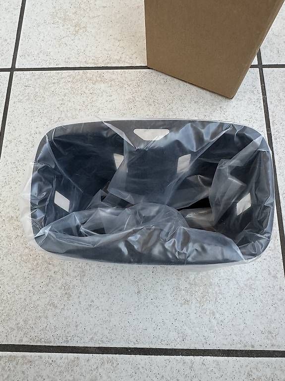 Alle Autoersatzteile: BYD Sealion 7 Getränkeschutz vorne – Neu und originalverpackt aus Gossau SG von teiger02