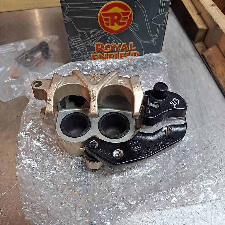 Tutti i ricambio per moto: Bremszange Royal Enfield 650 Interceptor – Usato da Waltenschwil venduto da DMA_MOTOS 1