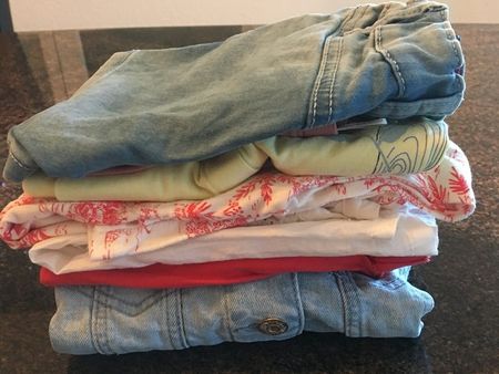 Kleiderpaket Mädchen (7x 98)