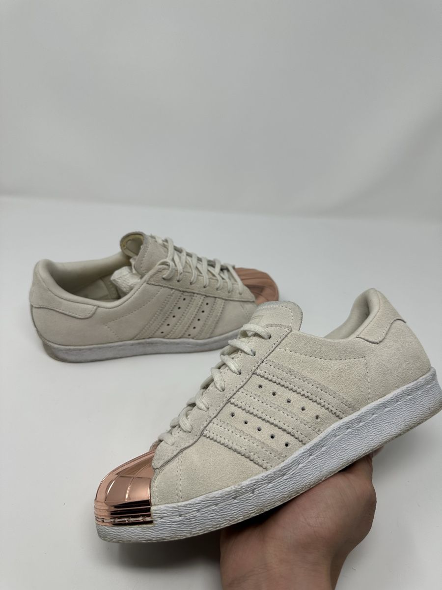 Adidas Scarpe da donna: Adidas Superstar, Beige Wildleder – Usato da Luzern venduto da kim221080