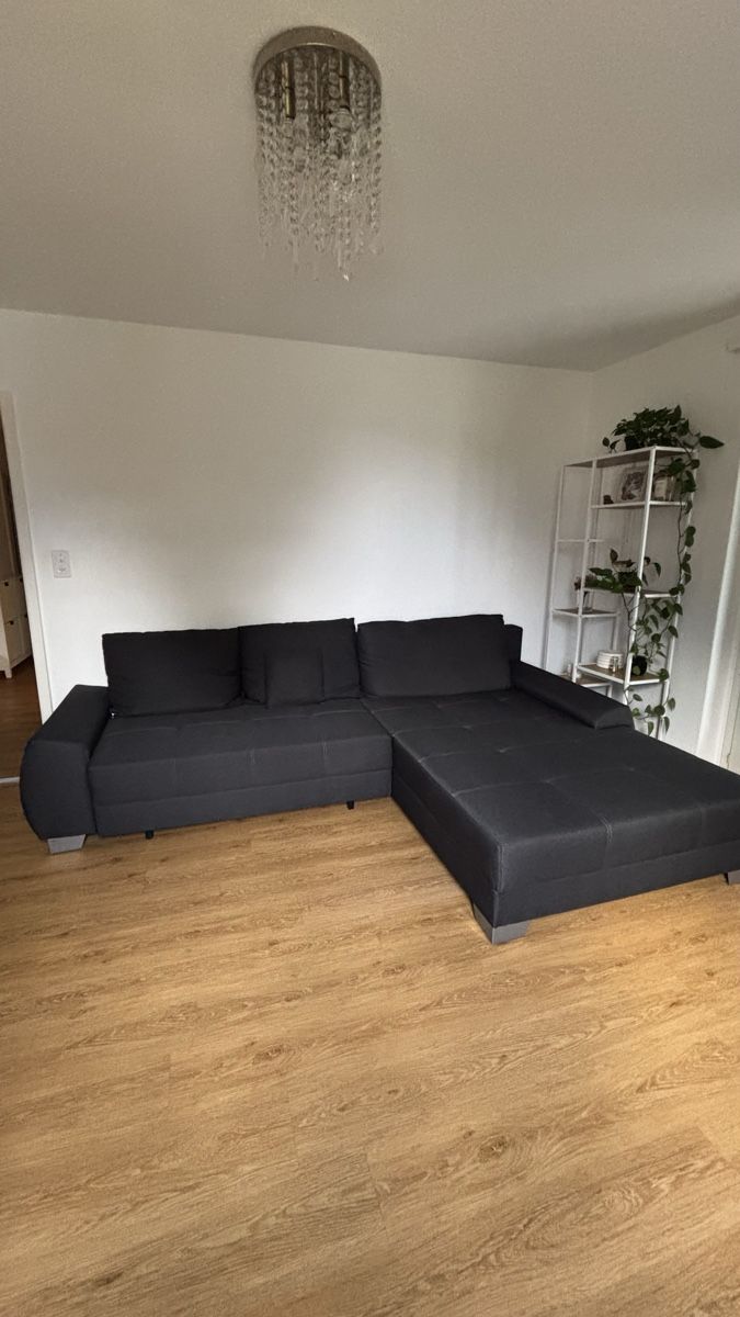 Divani: Ecksofa dunkelgrau  – Usato da Chur venduto da Safli