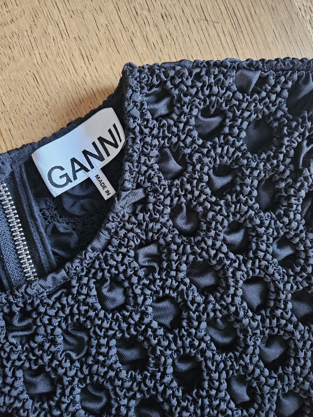 Ganni Top: Haut GANNI taille 36 – Usato da Vétroz venduto da sas_yln5 2