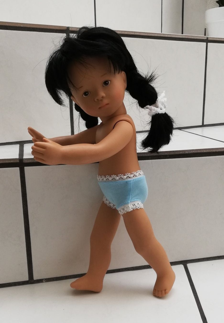 Bambole: Fürs Natterer Mädchen oder Sasha Baby: Unterhösli – Nuovo e nell'imballaggio originale da Seewen SZ venduto da 27maan 2