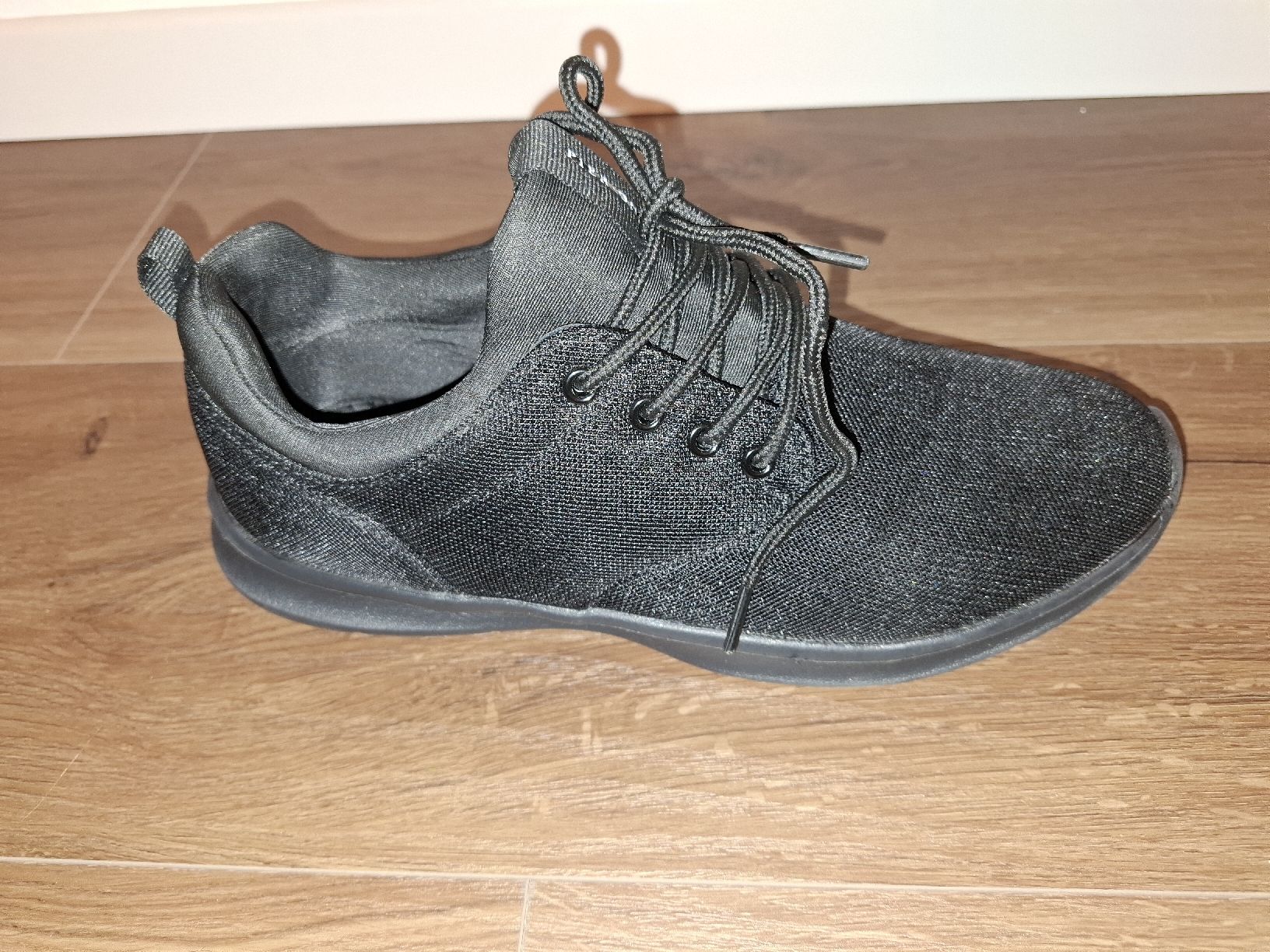Scarpe da donna: Pier One Sneaker, neu, Gr. 40 – Nuovo (secondo la descrizione) da Ebnat-Kappel venduto da fpe. 1