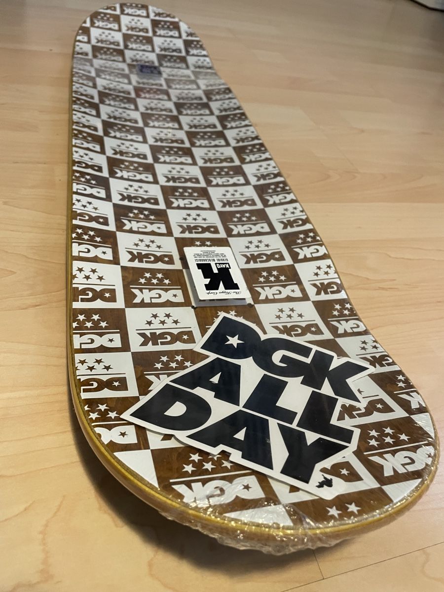 Skateboards: Skateboard Deck DGK DANE Neu – Neu und originalverpackt aus Thalwil von Janwashere2002 2