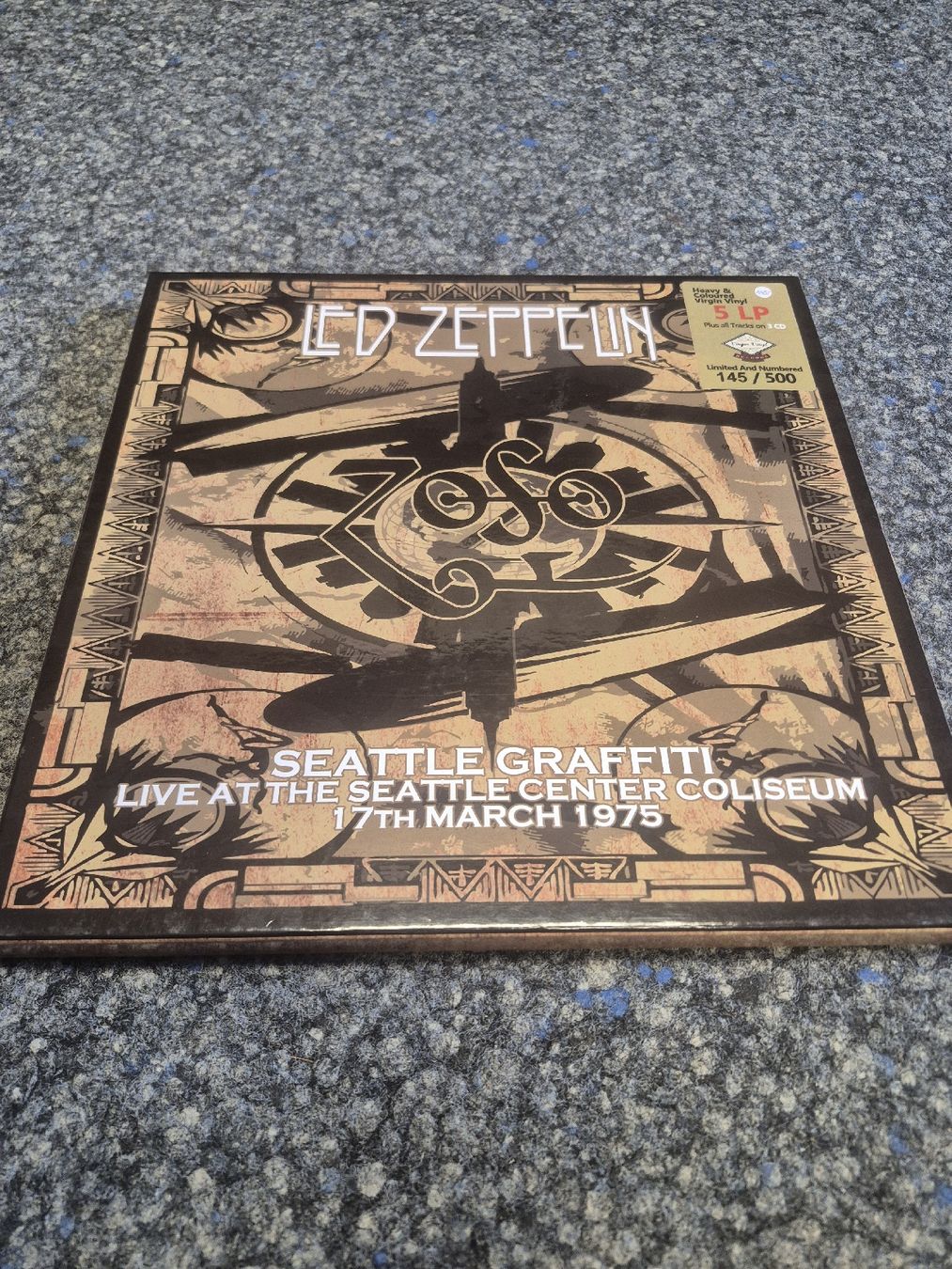 Dischi in vinile: Vinyl Box Led Zeppelin Seattle Graffiti – Nuovo (secondo la descrizione) da Salavaux venduto da 33_Turae_Baern