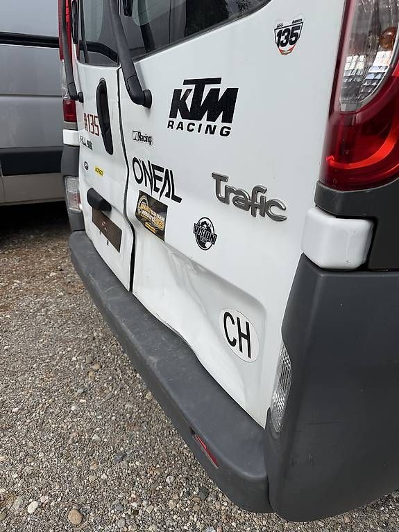 Véhicules utilitaires: Renault Trafic  – D'occasion à Brittnau par jan_g9bf 3