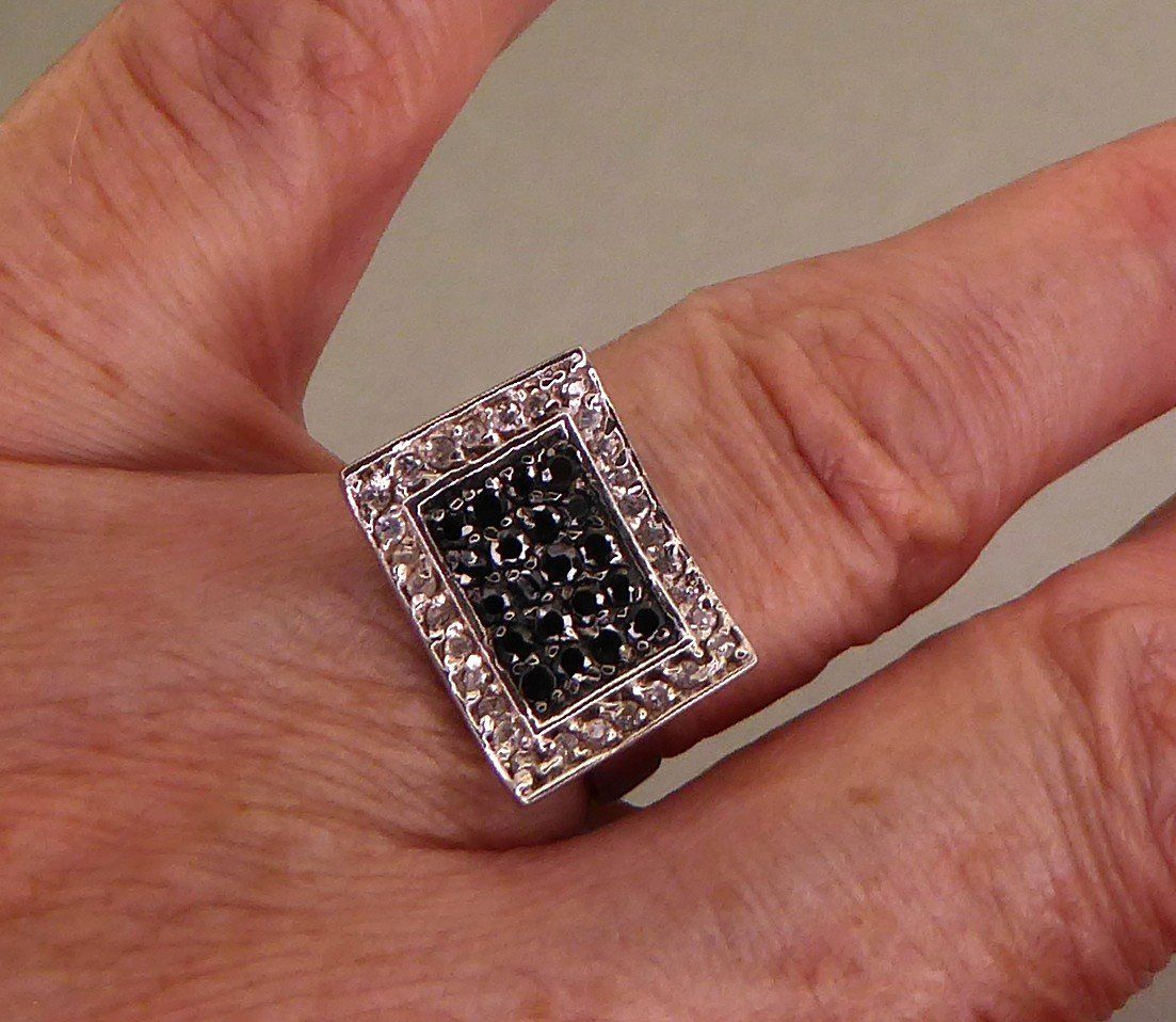 Bagues: Ring 925 Silber mit synthetischen Steinchen – D'occasion à Muri AG par Lineli2020