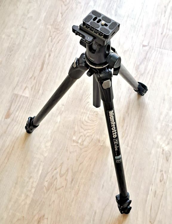 Manfrotto 290 xtra Carbon Stativ | Kaufen auf Ricardo