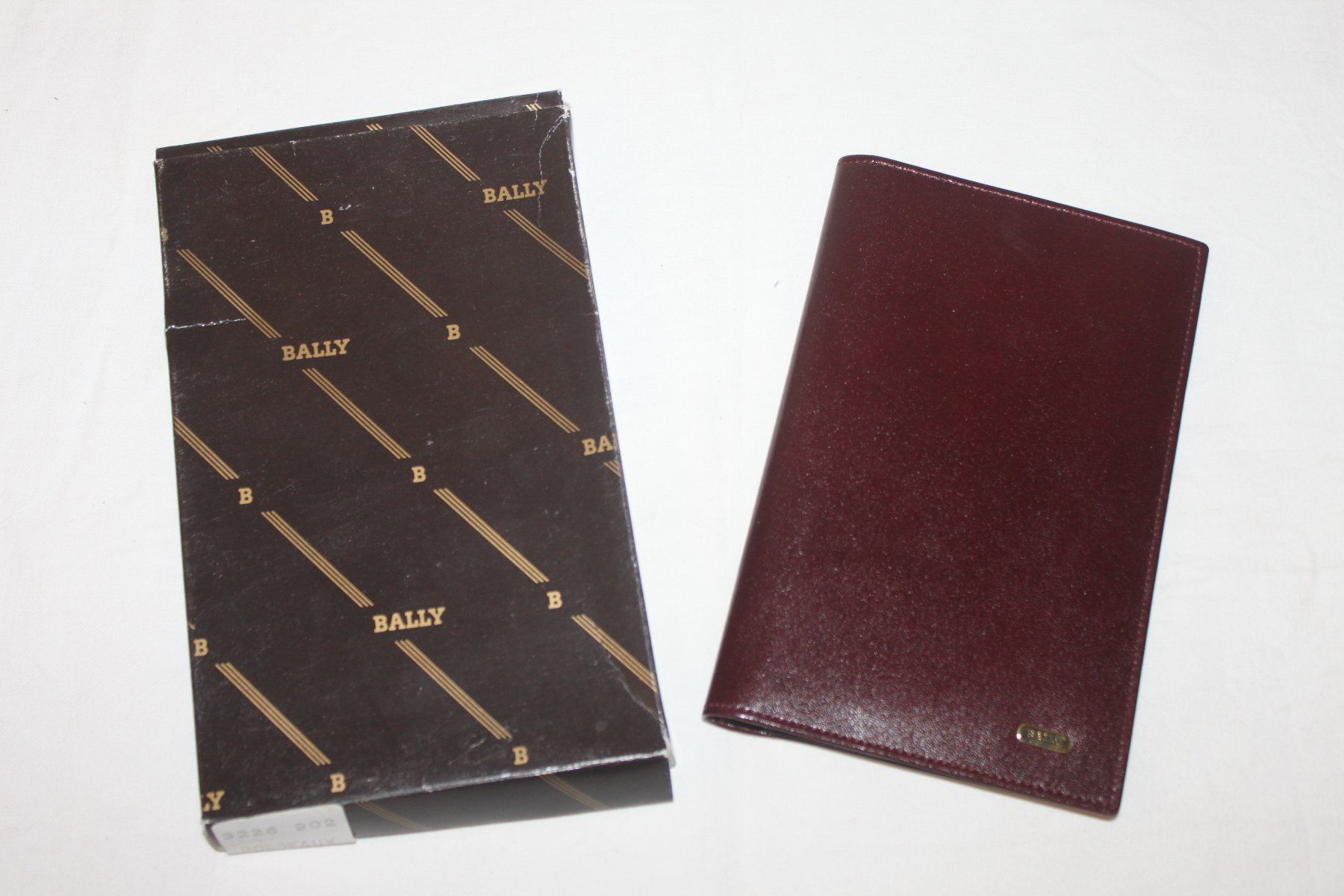 Altro in  Abbigliamento & Accessori: Bally Brieftasche, Kreditkarten-Etui – Usato da Glarus venduto da Toni-Glarus 3