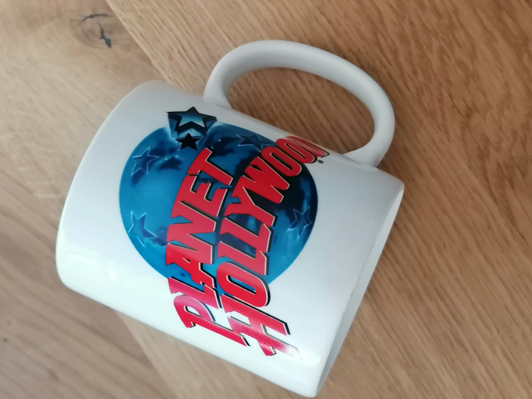 Tassen: Planet Hollywood Tasse – Gebraucht aus Basel von vintagecollector 1