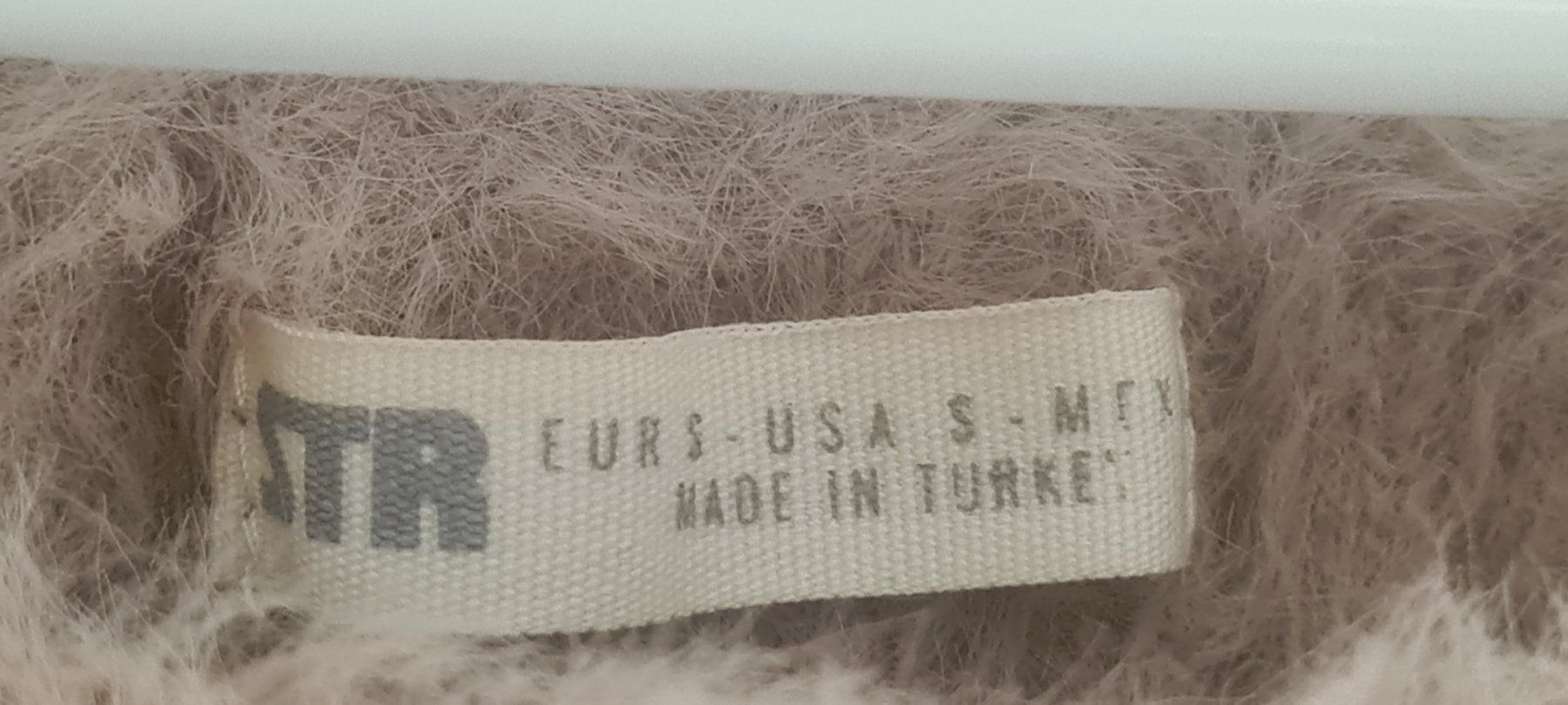 Stradivarius Top: Top Stradivarius – Usato da Allschwil venduto da Virgo 4