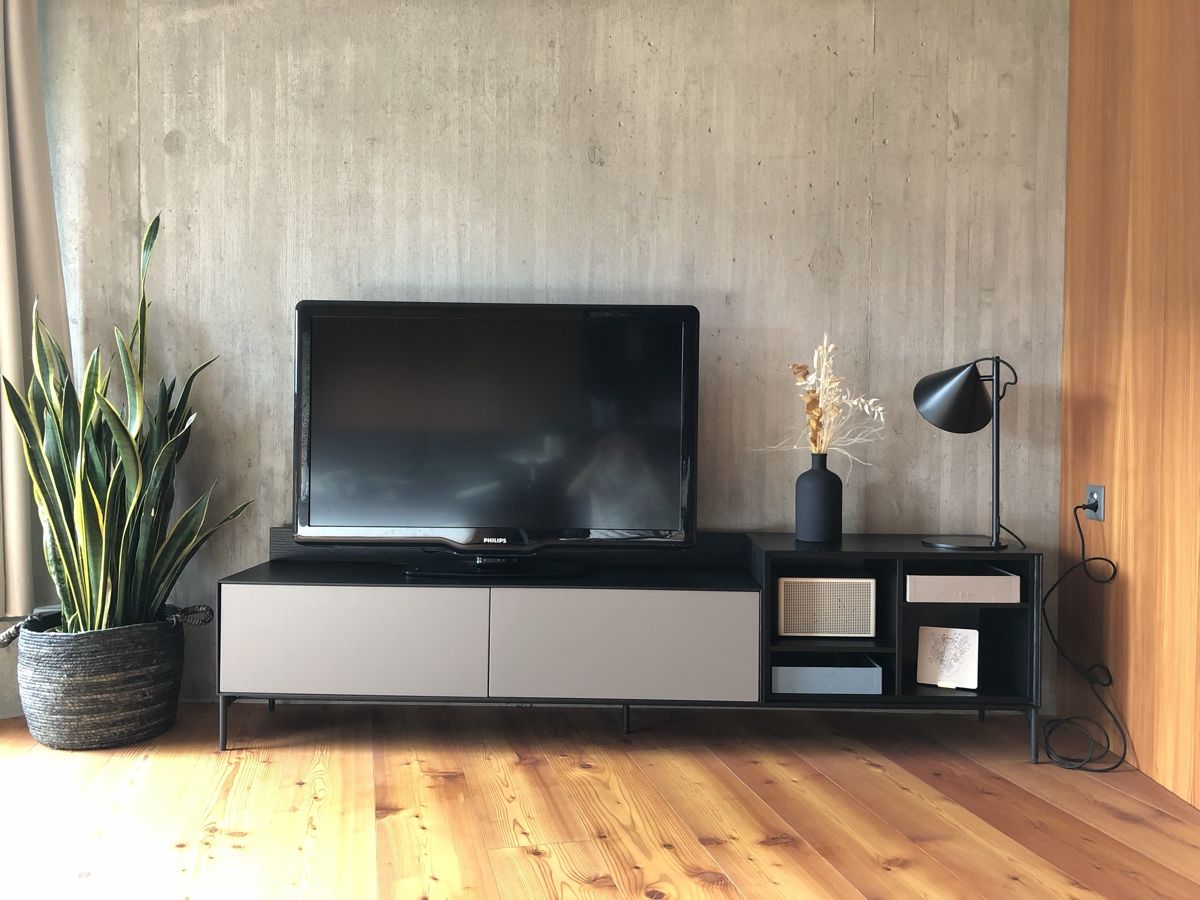Meubles TV: Meuble tv treku – D'occasion à Vex par Pouki_3
