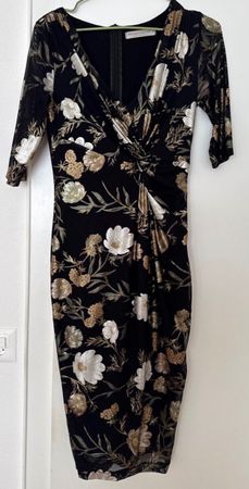 Elegant Black Floral Dress - Made in Italy - Size S 💐