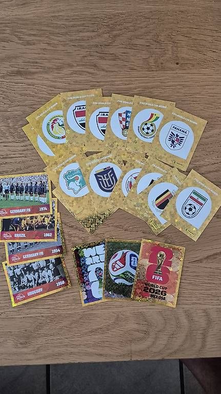 Carte collezionabili: Panini Bilder FWC & Länderflaggen – Usato da Wollerau venduto da Ufenau0