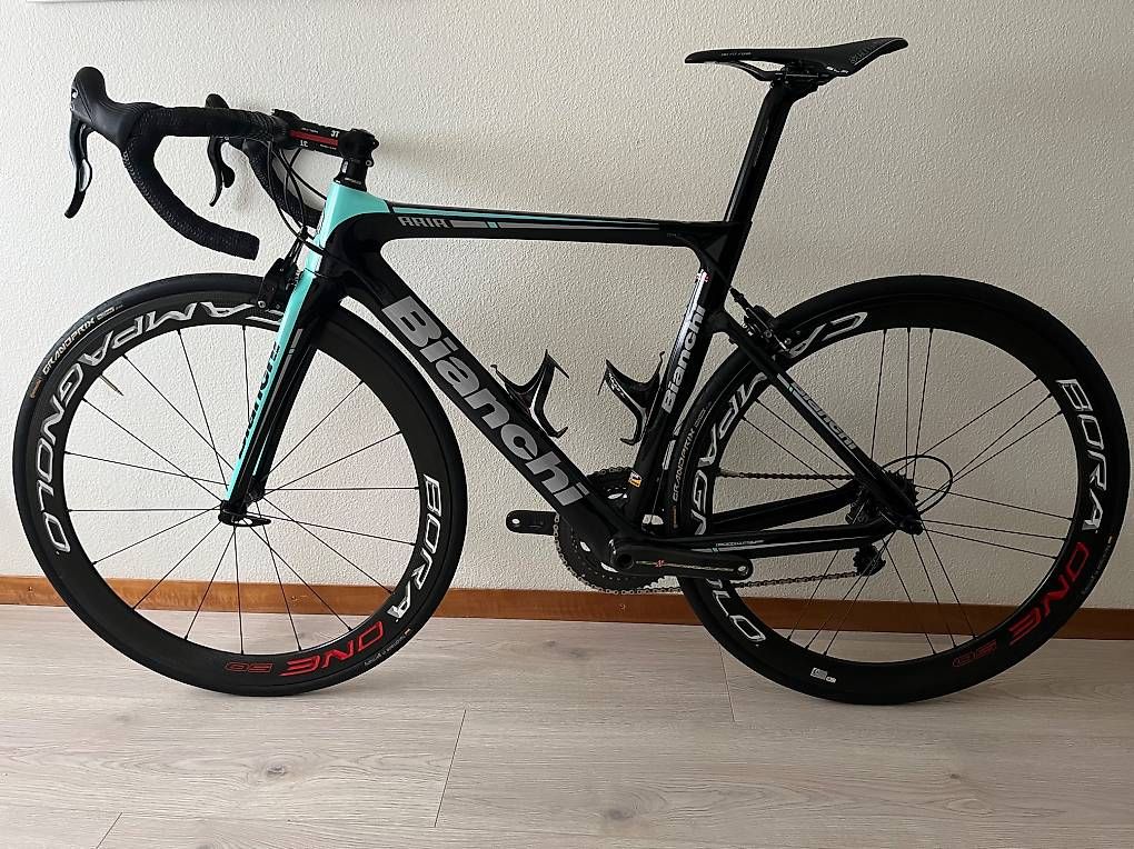 Bianchi Biciclette: Velo Bianchi Aria carbone Campagnolo Super Record Bora One – Usato da Prilly venduto da BistroVelo 3