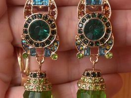 Boucles d’oreilles vintage plaquées or vertes éclatantes