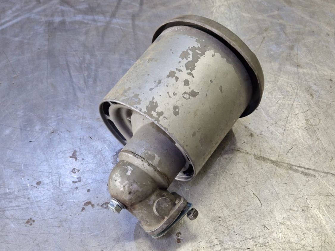 Motori: MAG Motor Luftfilter kpl. – Usato da Niederwil AG venduto da Maeder_AG 4
