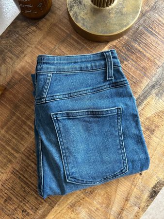 CLOSED Skinny Pusher - W28