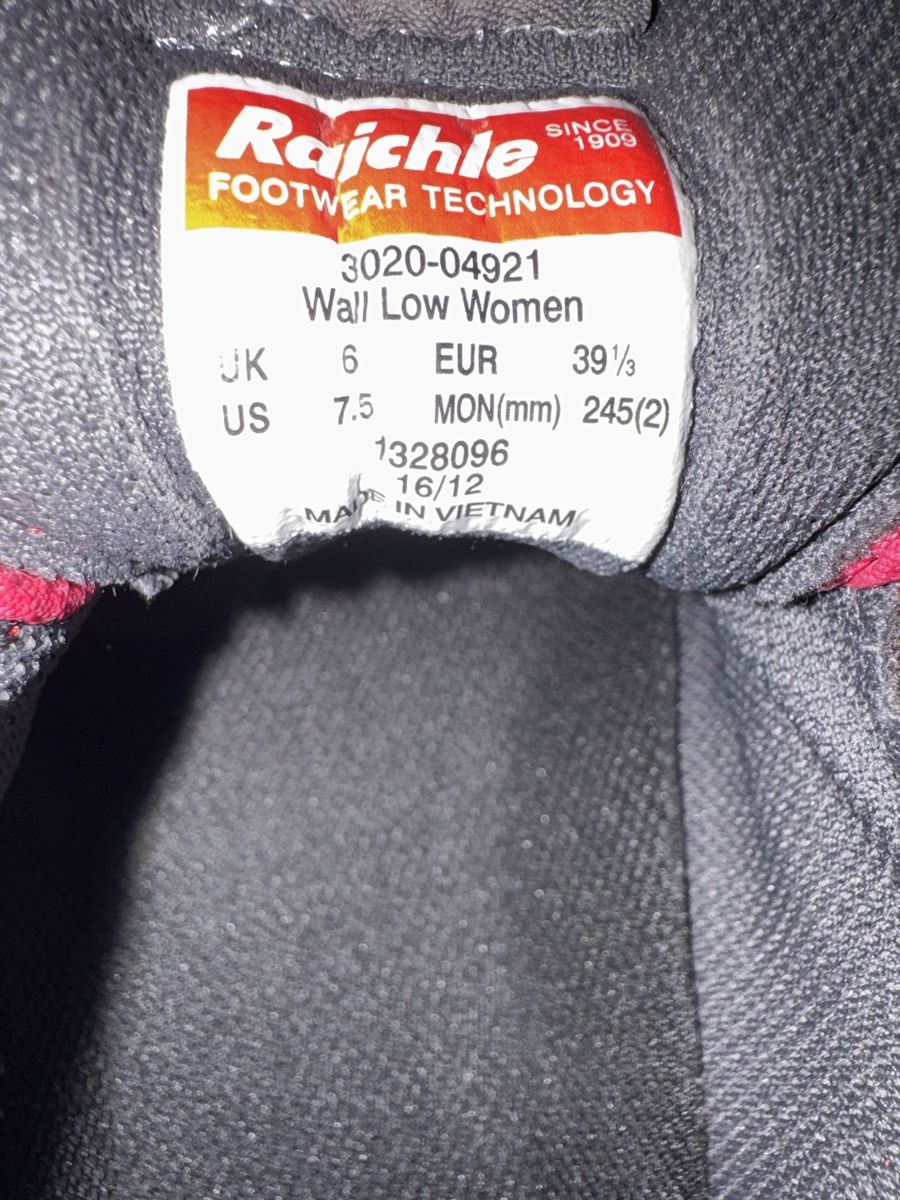Mammut Scarpe da donna: Aktion * Mammut Wanderschuhe, 39 1/3, neuwertig – Usato da Grüt (Gossau ZH) venduto da Minnymaus2 1