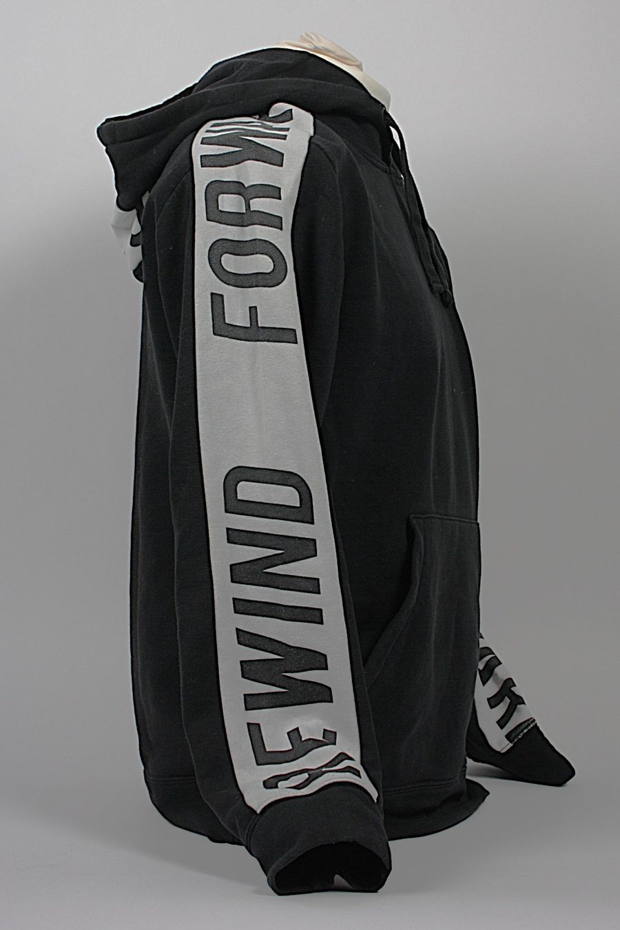 Jack & Jones Pulls & Sweat-shirts: JACK & JONES Hoodie Schwarz – D'occasion à Zollikofen par Restwert_Zollikofen 2
