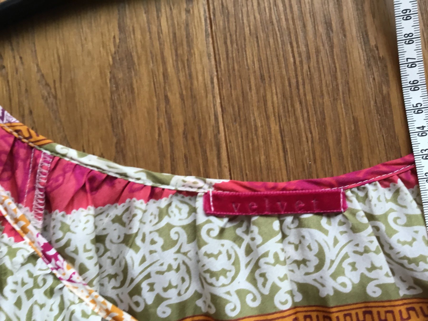 Blusen: Velvet Bluse – Neu (gemäss Beschreibung) aus Oberwil b. Zug von evasale4you 2